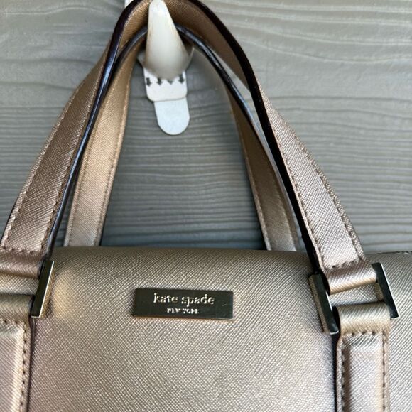 Kate Spade Newbury Lane rose gold satchel - Picture 3 of 10